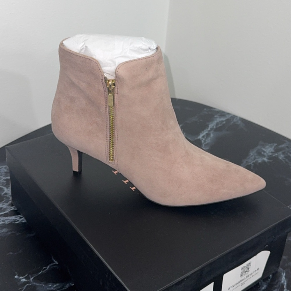 G.l.L.I. Leather Pointed-Toe Mink Tan Dress Heel Suede Boots AUTHENTIC Size 10